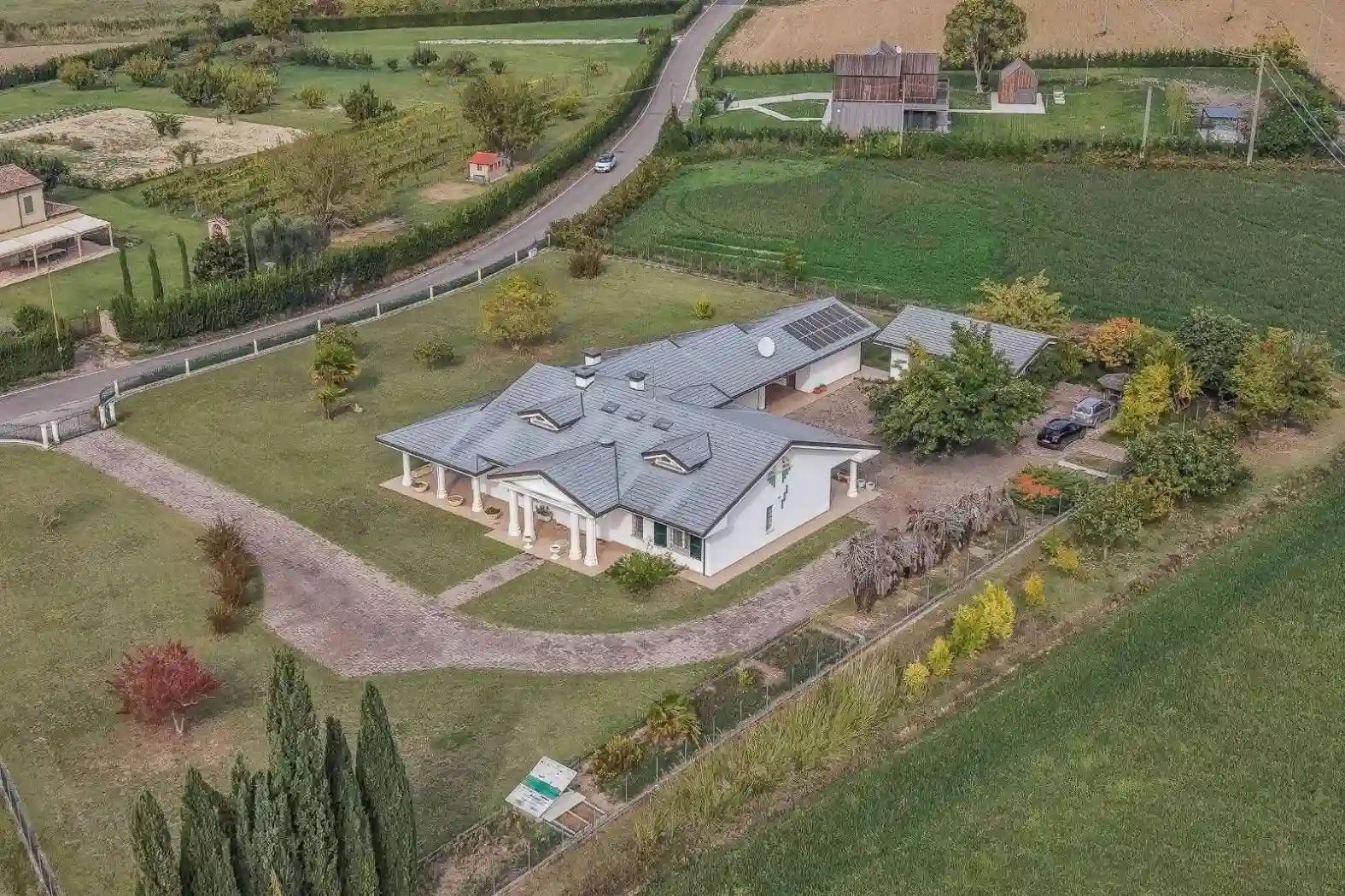 Villa - foto 4