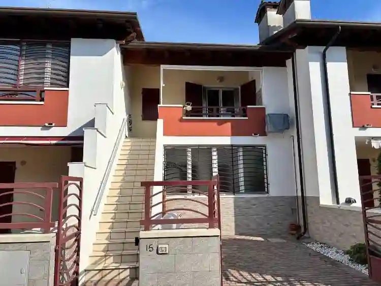 Villetta a schiera - foto 2