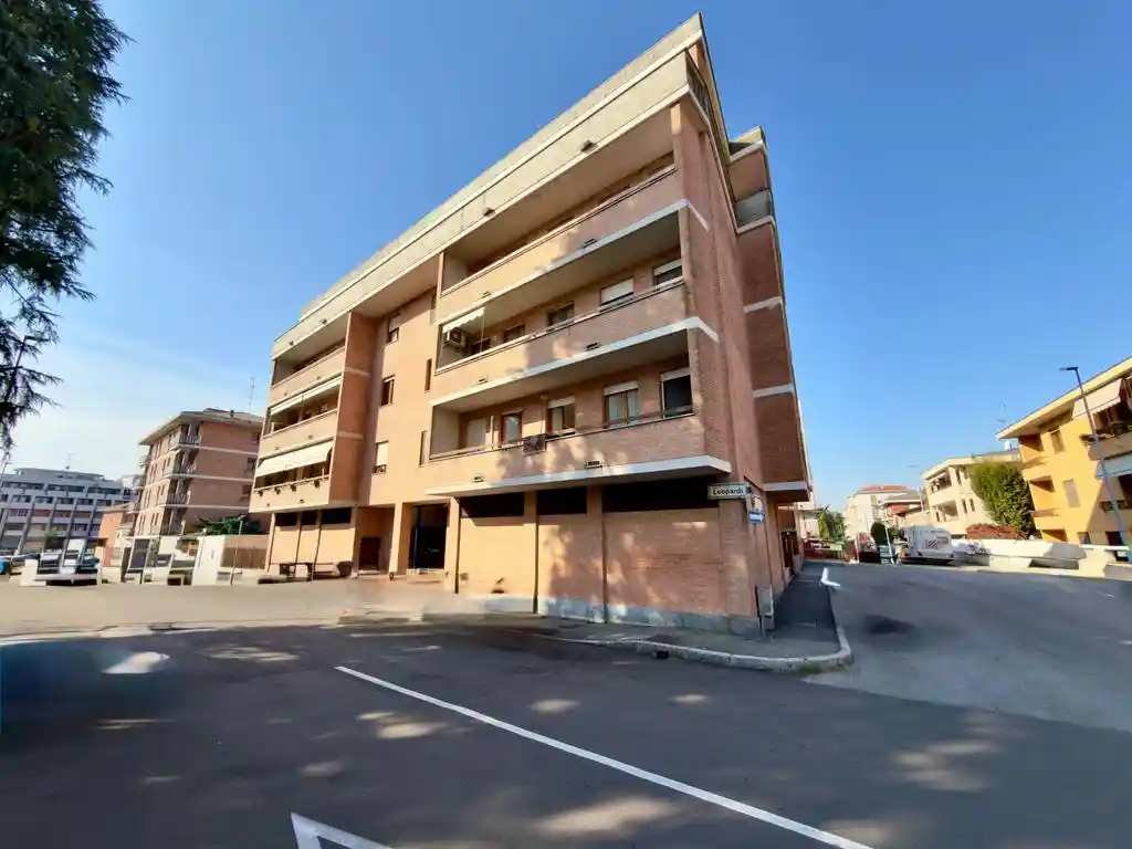 Attico - Mansarda in vendita a Novara