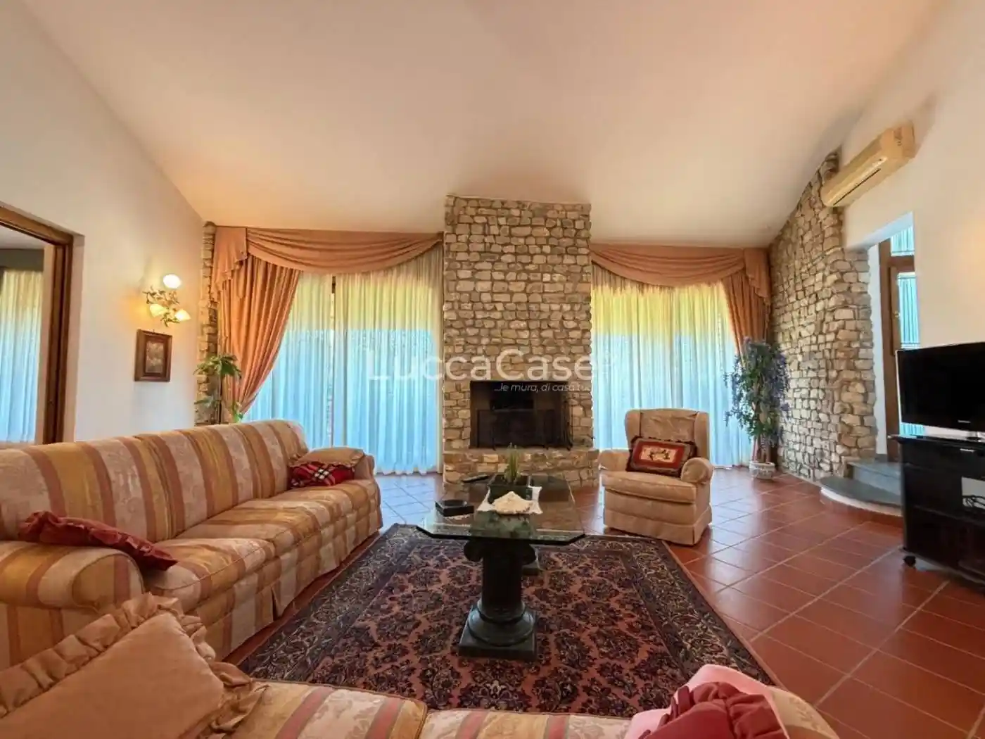 Villa in vendita a Lucca