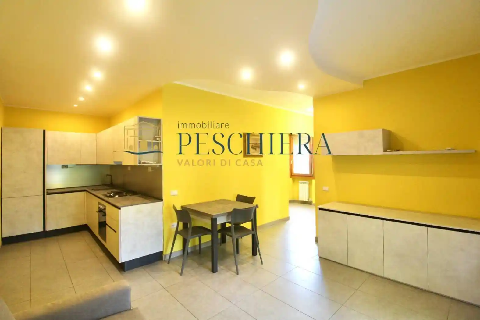 Appartamento in vendita a Peschiera del Garda