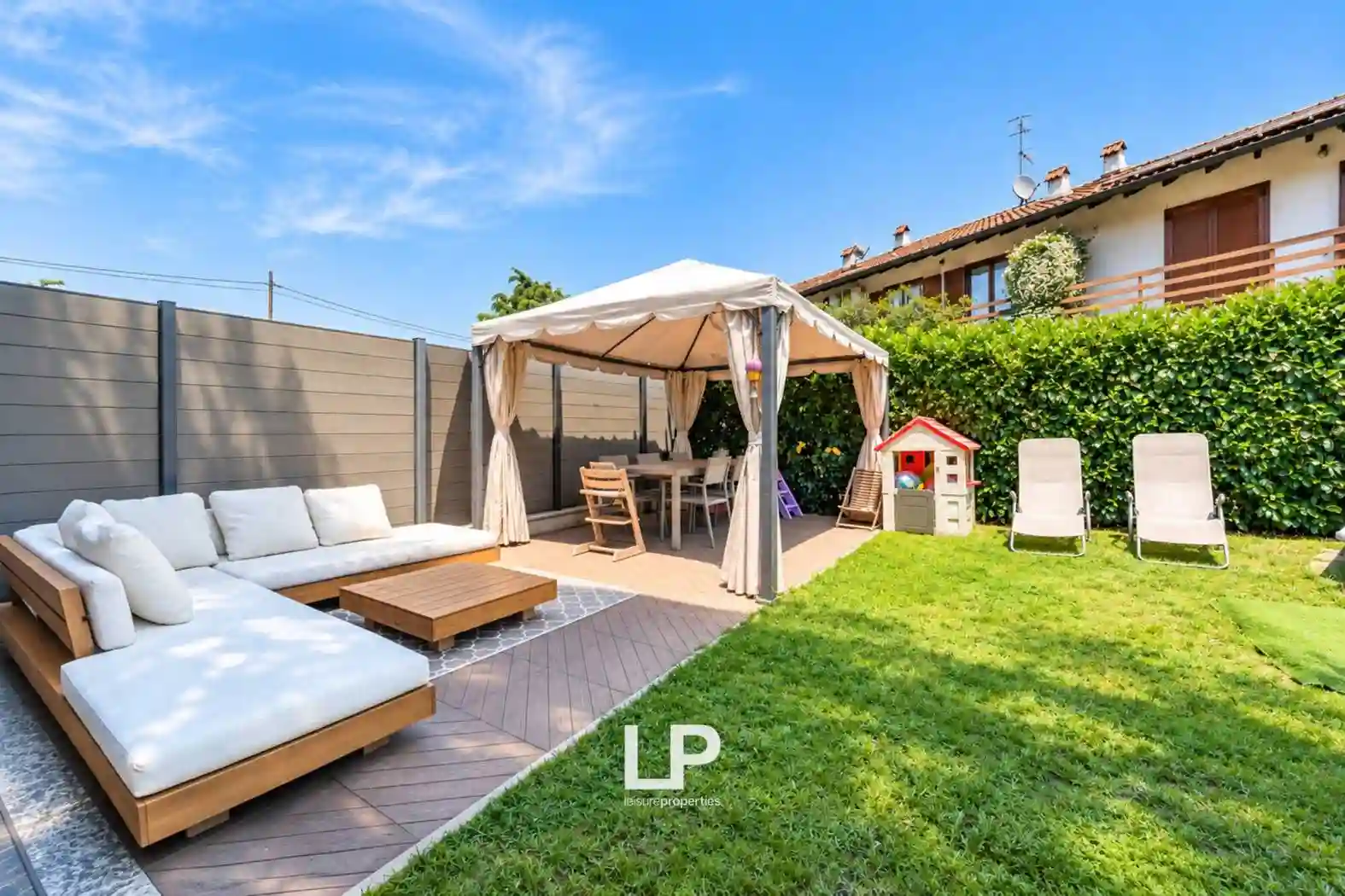 Villa - foto 2