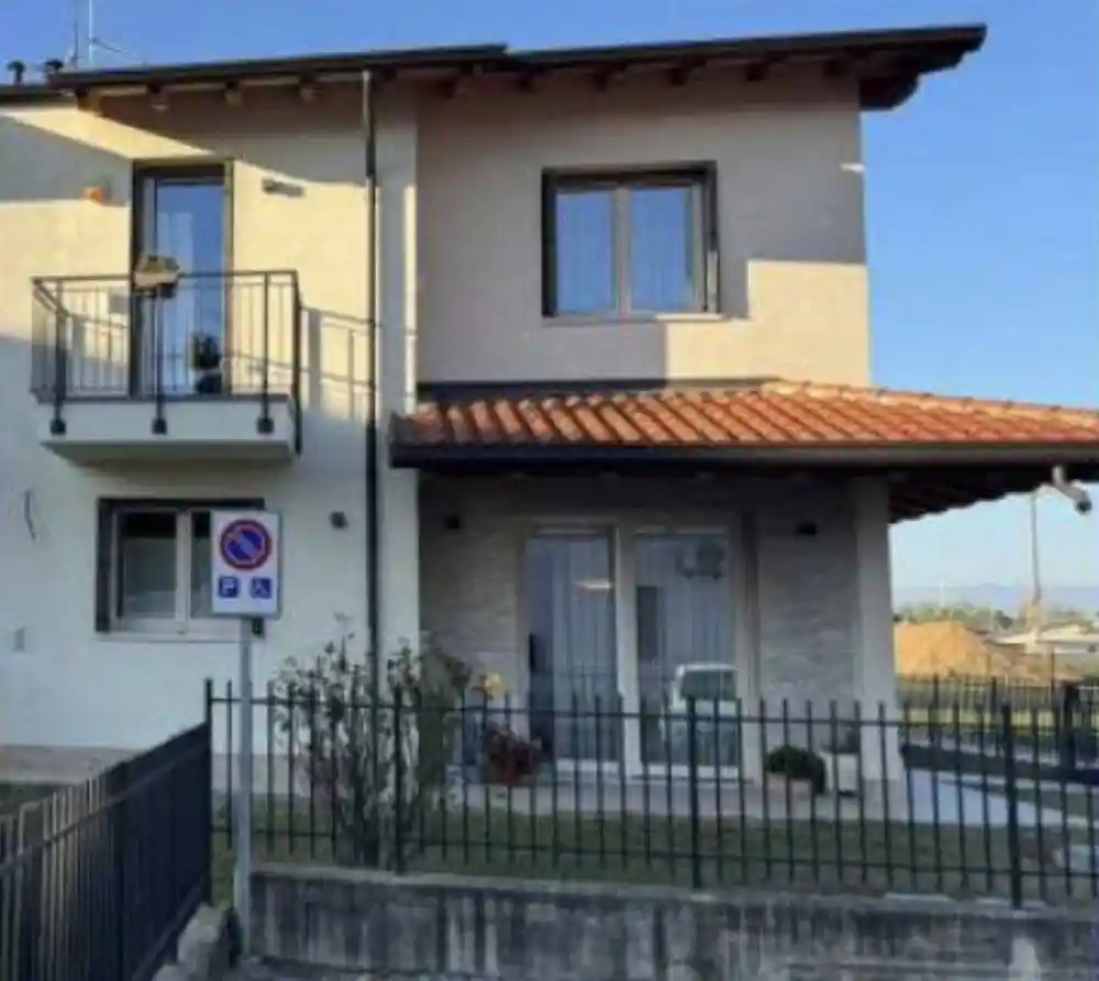 Villa in vendita a San Giovanni Lupatoto