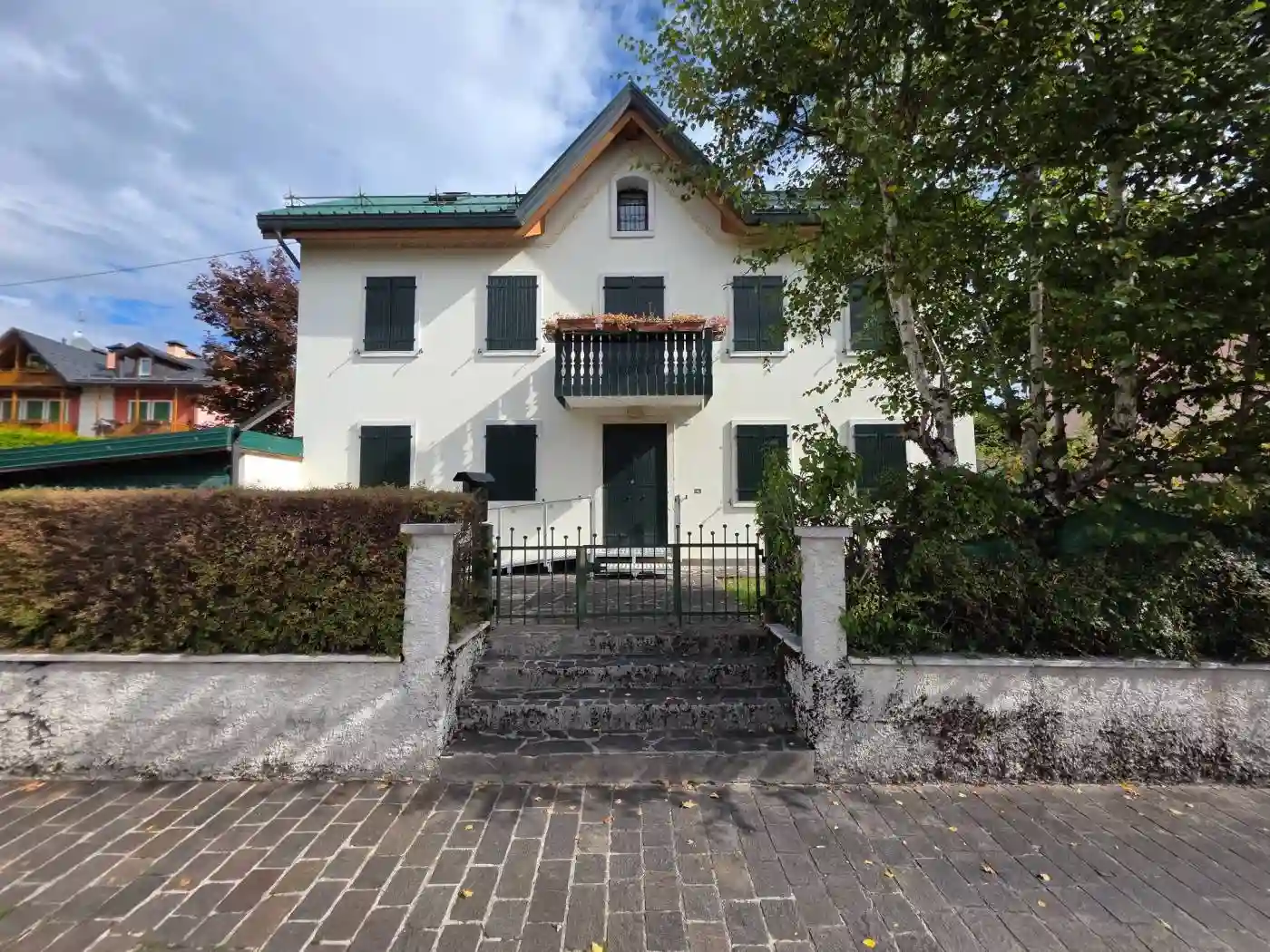 Villa - foto 2