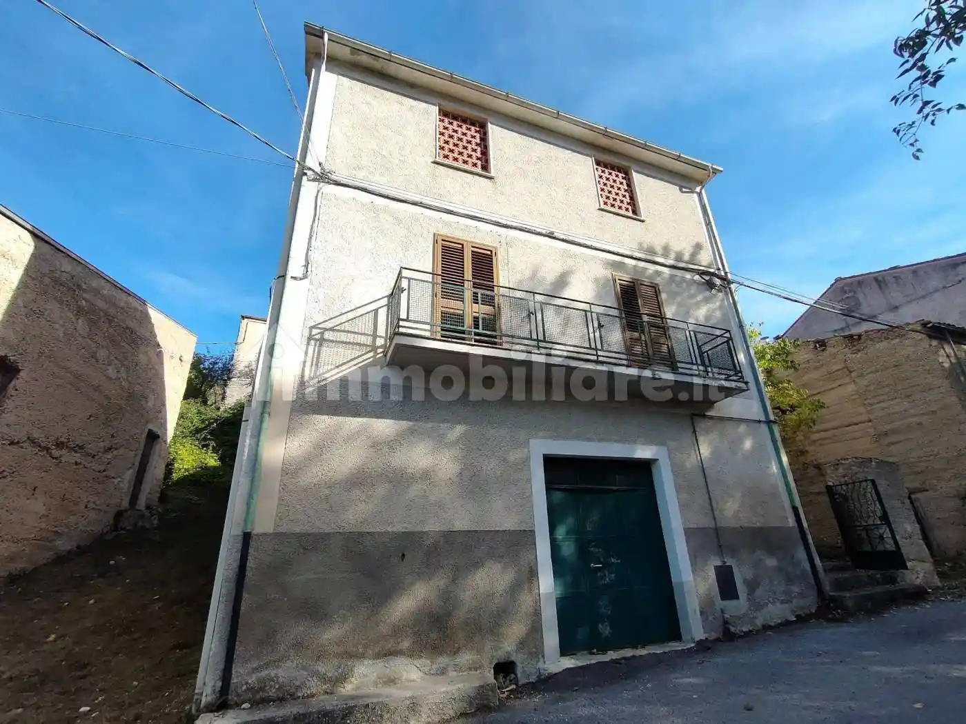 Appartamento in vendita a San Benedetto in Perillis