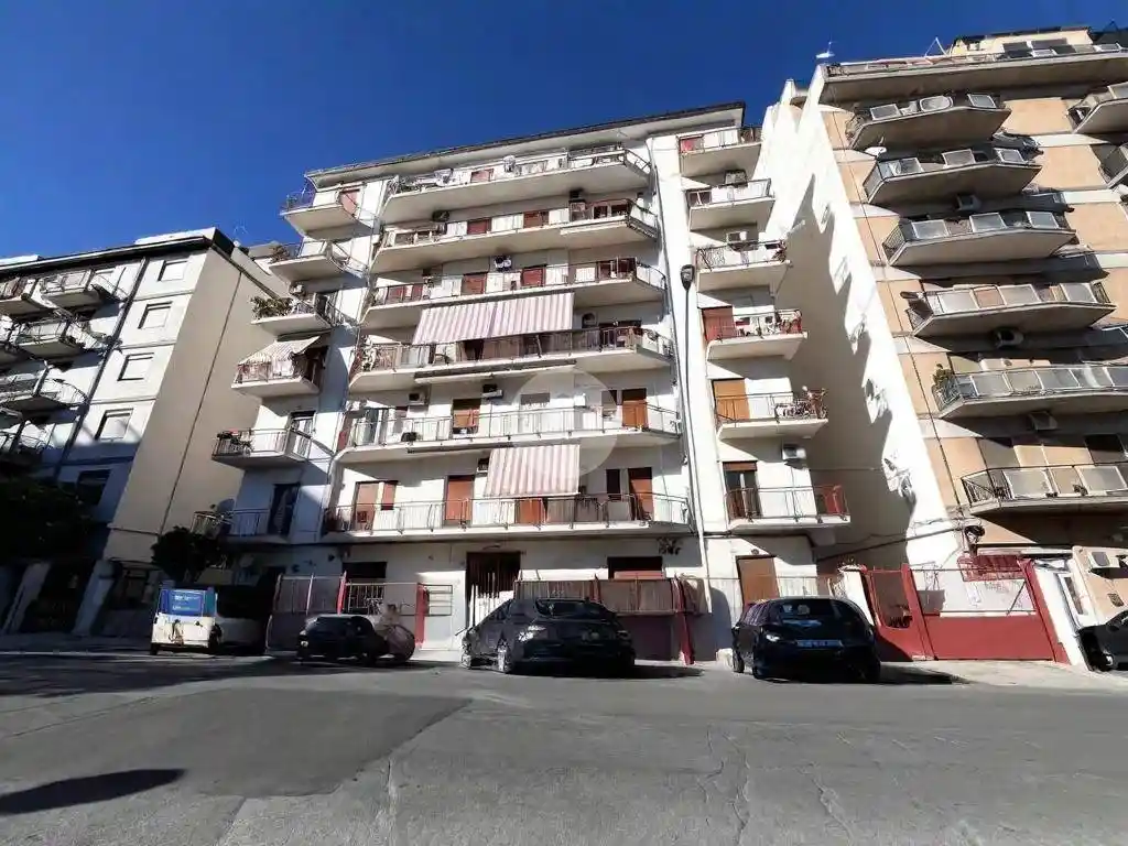 Appartamento in vendita a Palermo