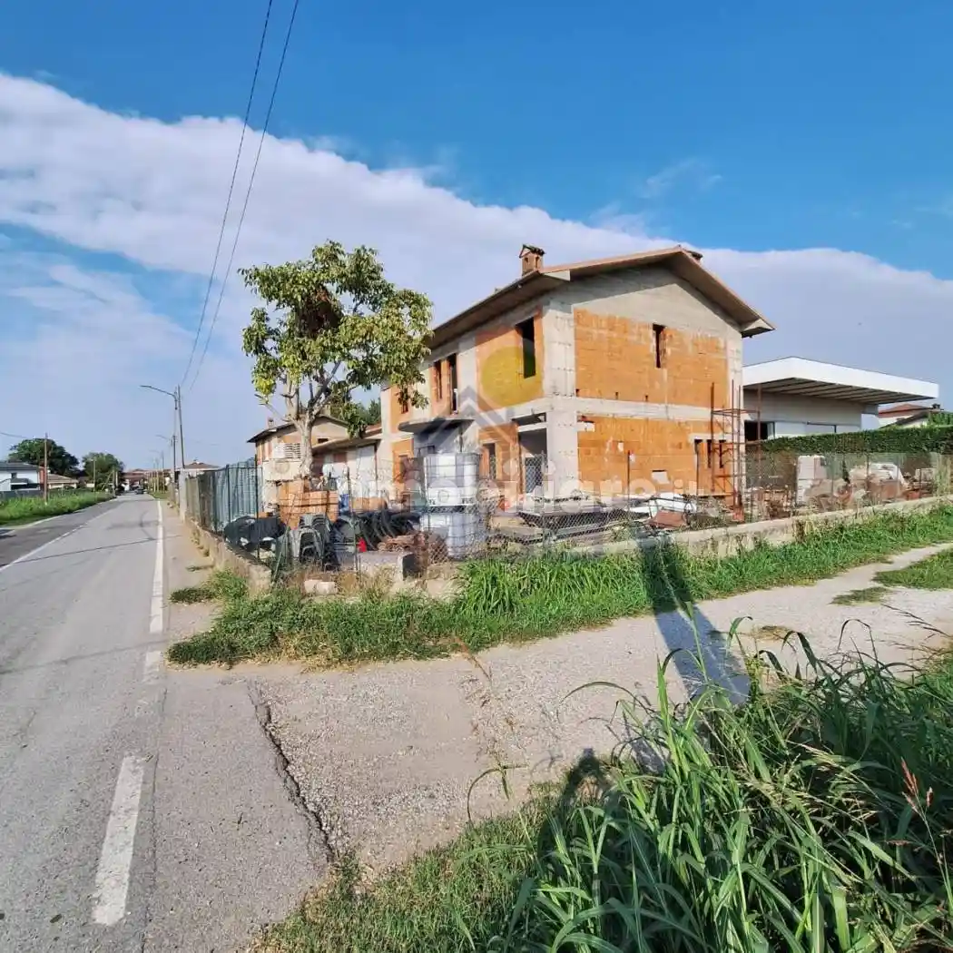 Palazzo - Edificio in vendita a Barbariga