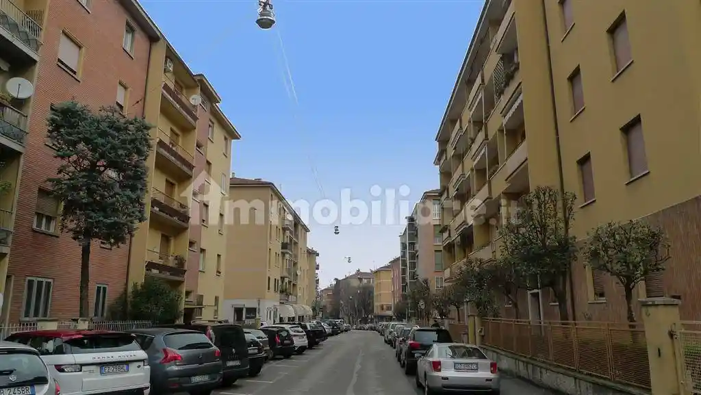 Appartamento in vendita a Bologna