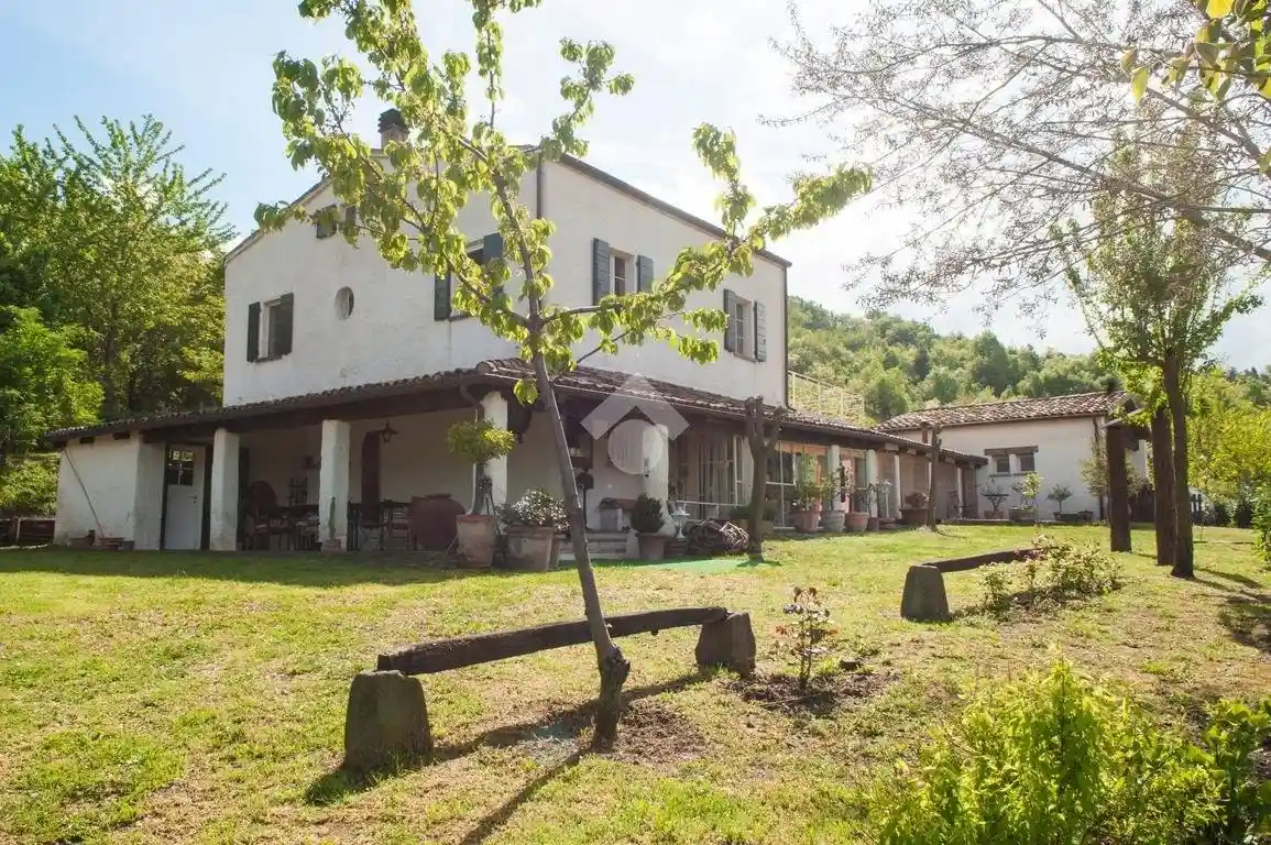 Villa in vendita a Sogliano al Rubicone