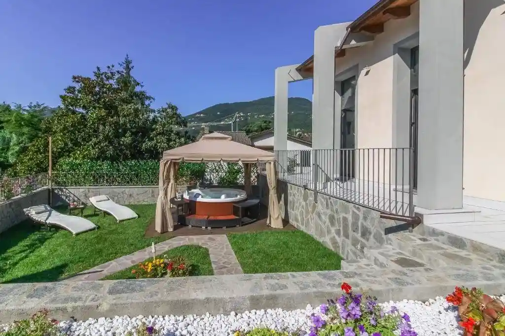 Villa in vendita a La Spezia