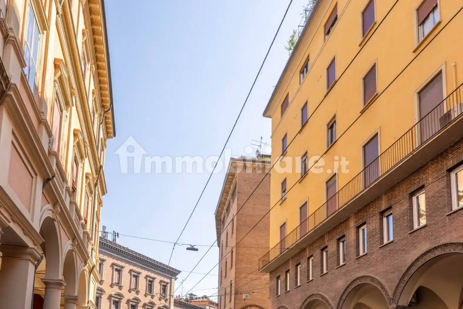 Appartamento in vendita a Bologna