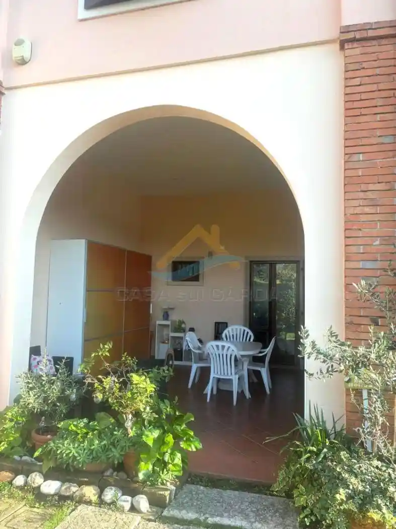 Villetta a schiera in vendita a Peschiera del Garda