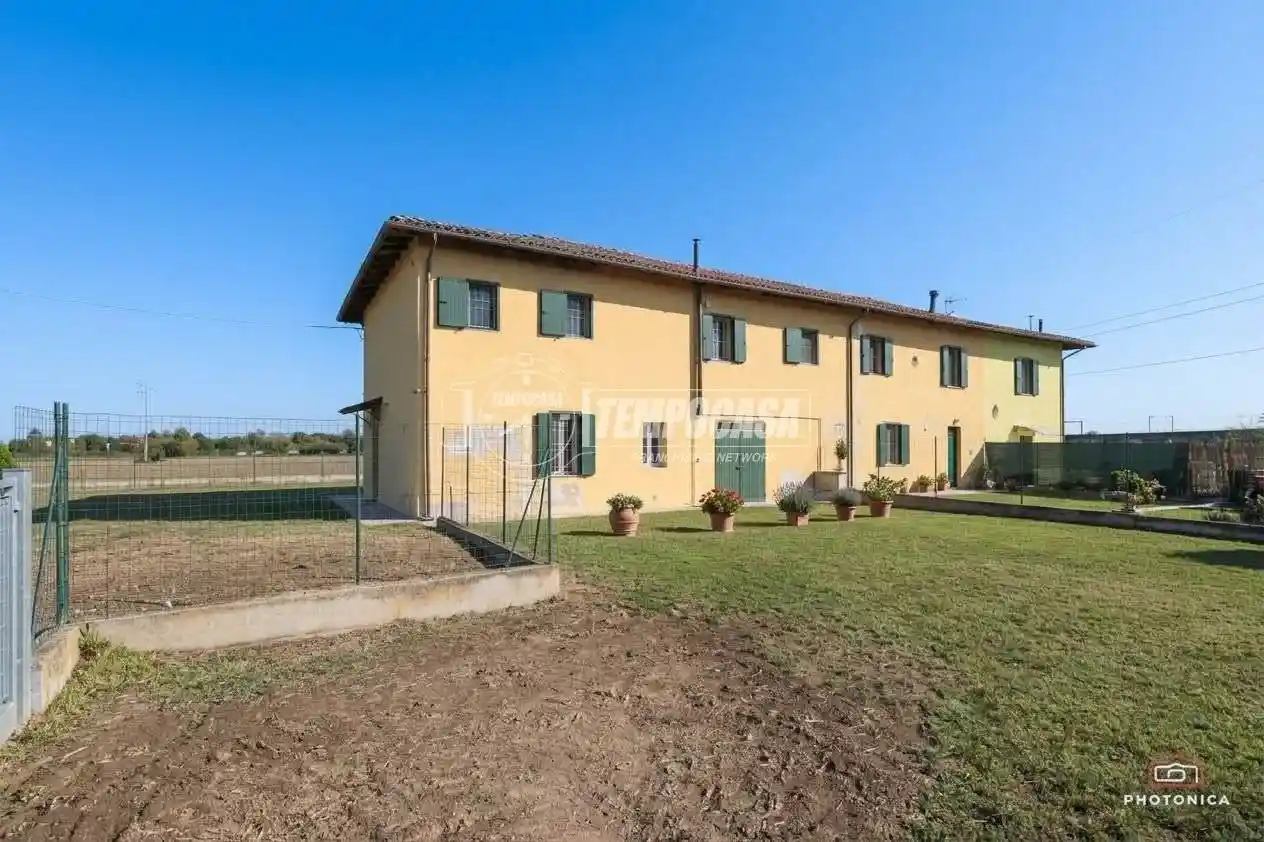 Casa indipendente in vendita a Anzola dell'Emilia