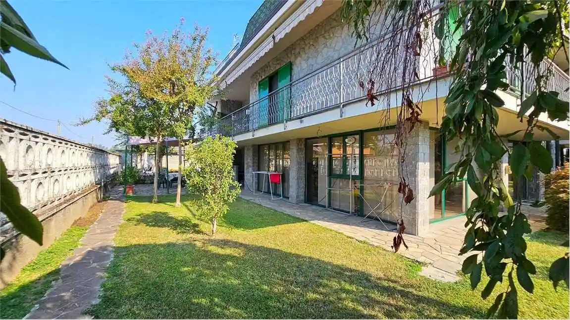 Villa in vendita a Sedriano