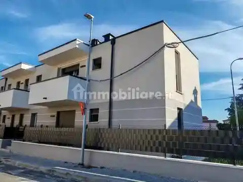 Appartamento in vendita a Borgonovo Val Tidone