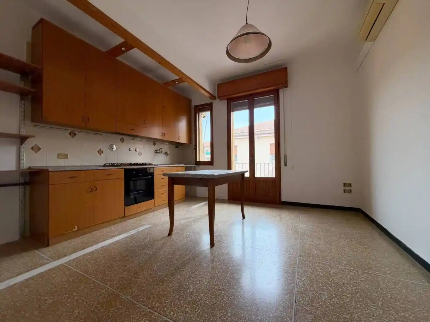 Appartamento in vendita a Casalecchio di Reno
