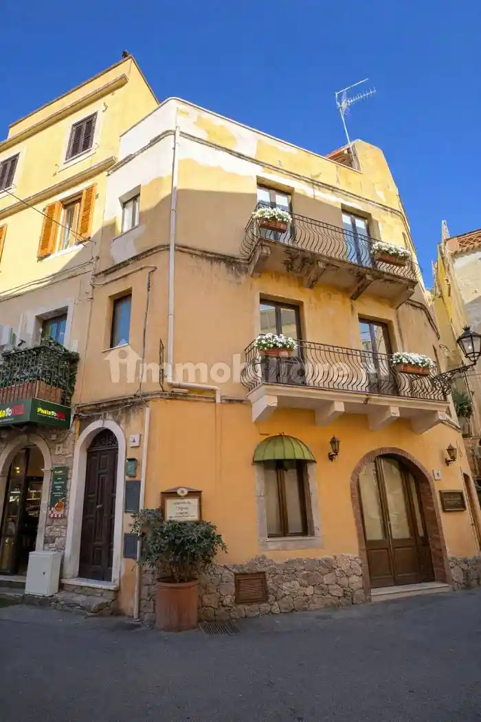 Appartamento in vendita a Taormina