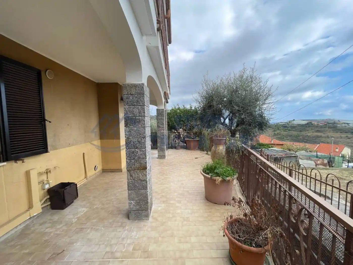 Appartamento in vendita a Pompeiana