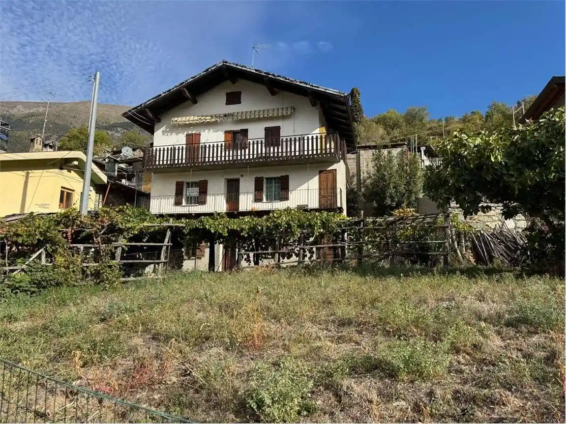 Casa indipendente in vendita a Saint-Vincent