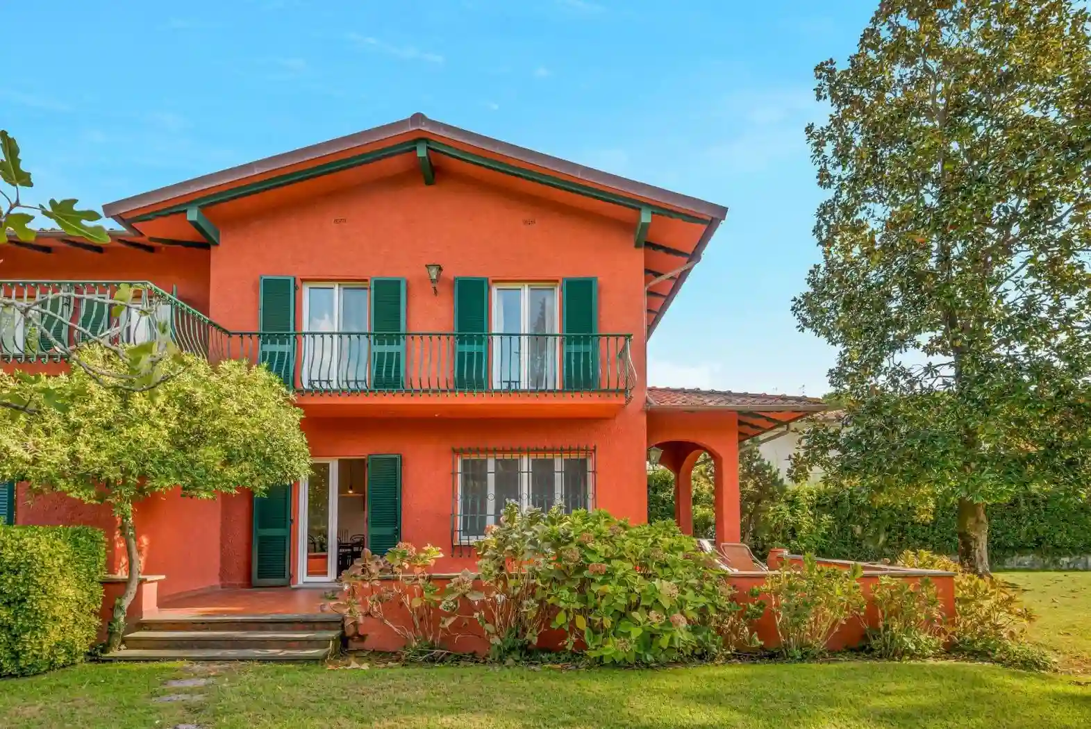 Villa - foto 2