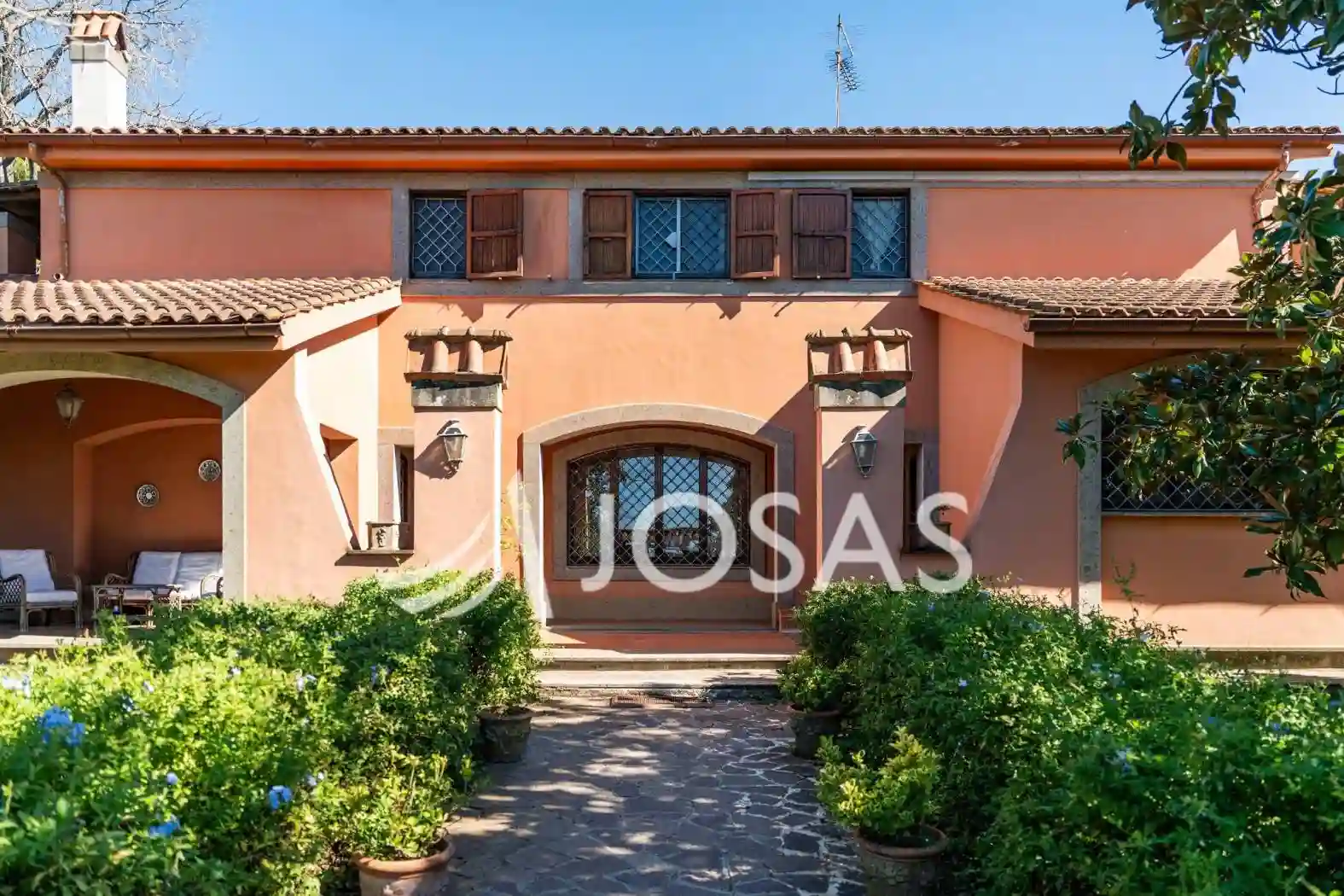 Villa - foto 2