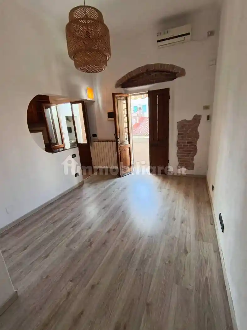 Appartamento in vendita a Livorno