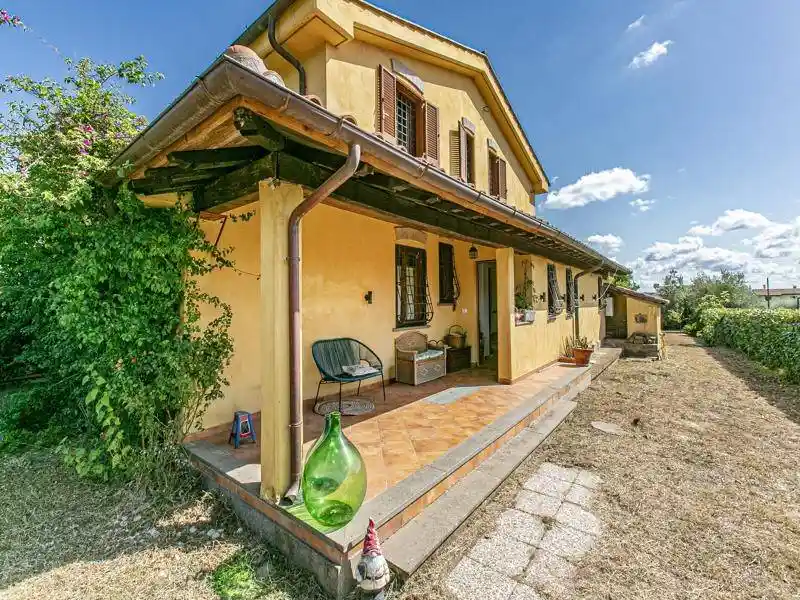 Villa in vendita a Trevignano Romano