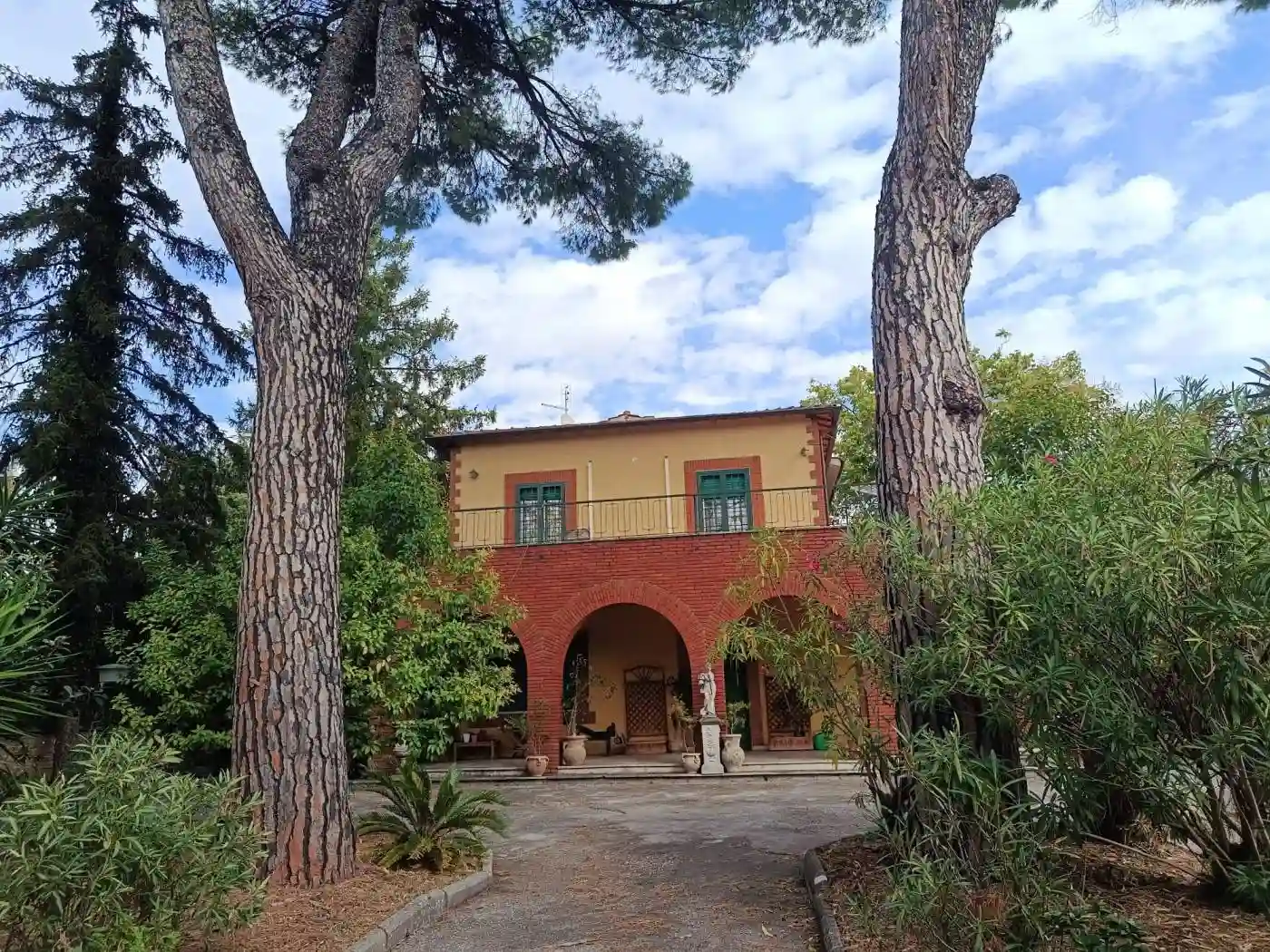 Villa - foto 2