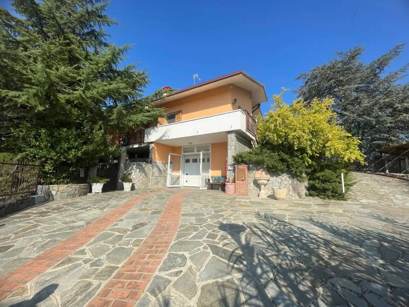 Villa in vendita a Molare