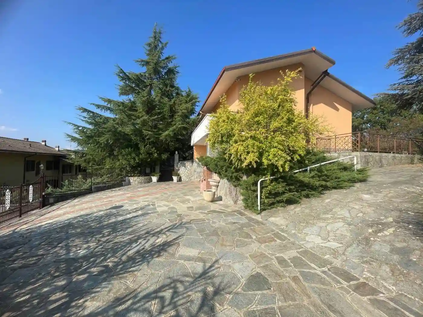 Villa - foto 3