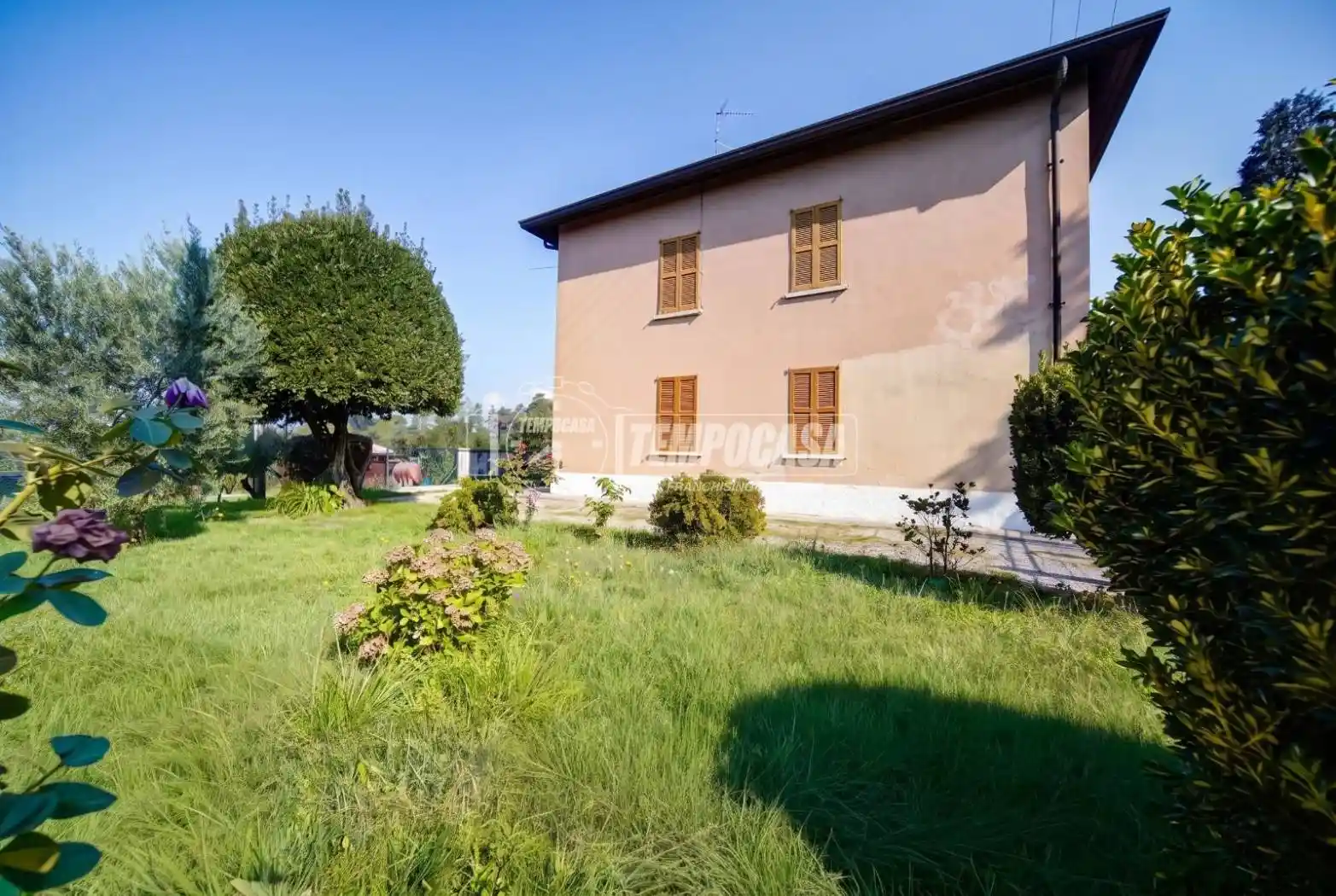 Villa in vendita a Brunello