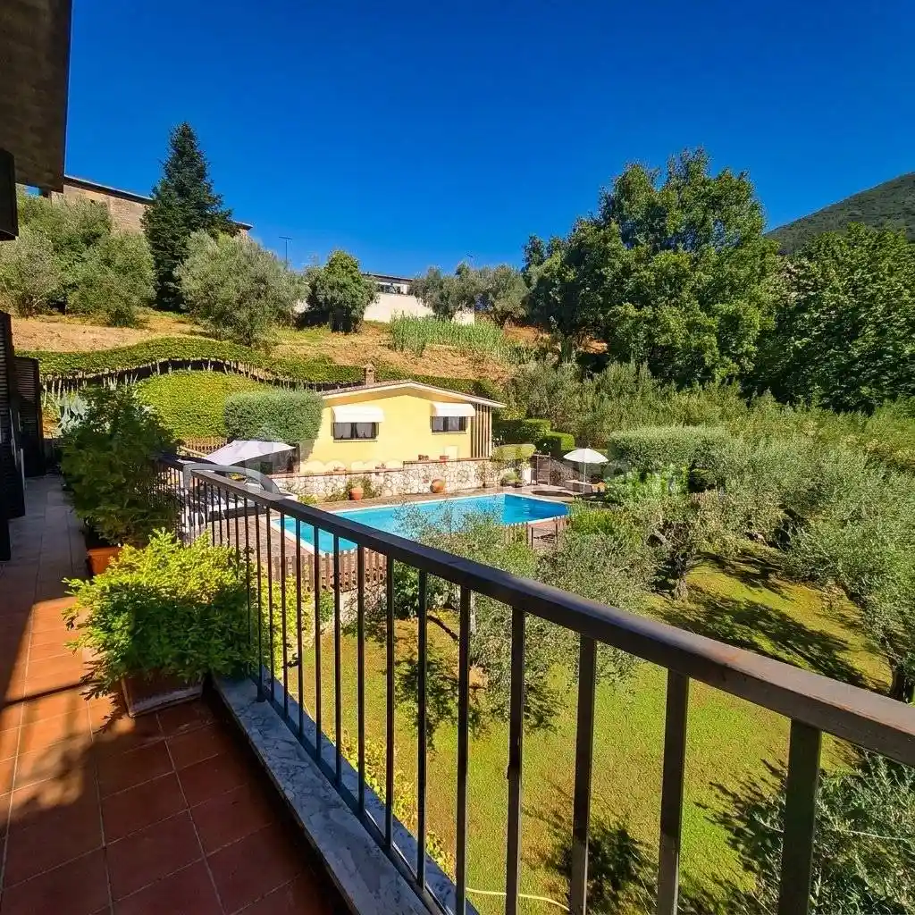 Villa in vendita a Serrone