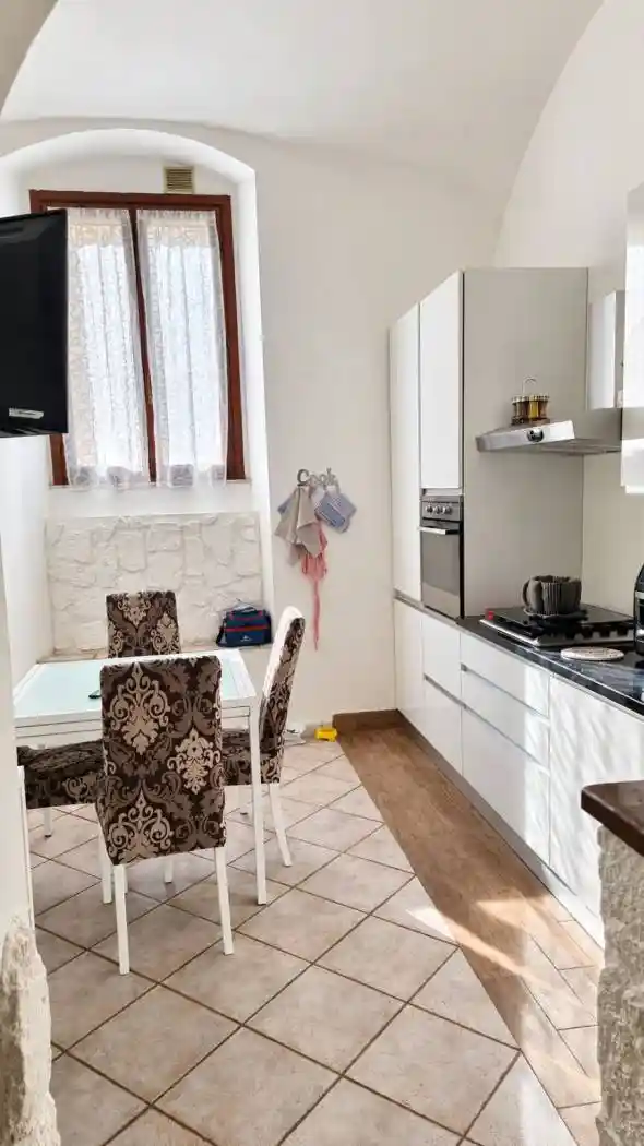 Appartamento in vendita a Livorno