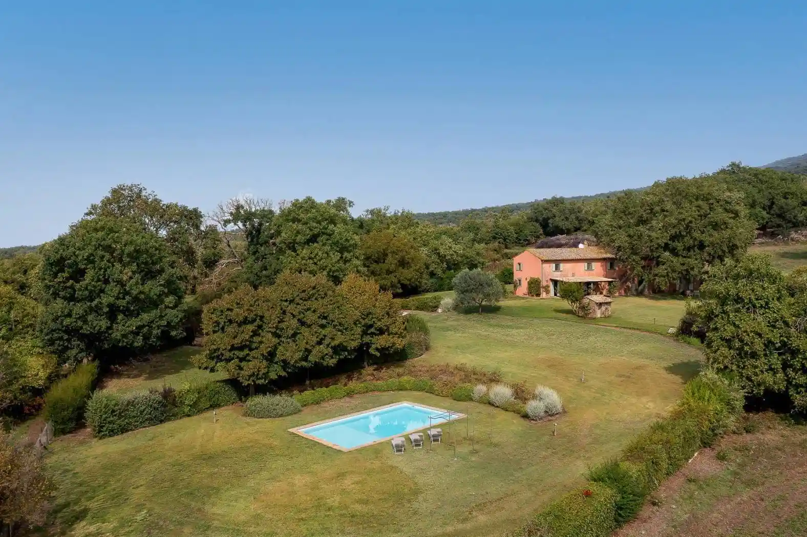 Rustico - Casale in vendita a Vetralla