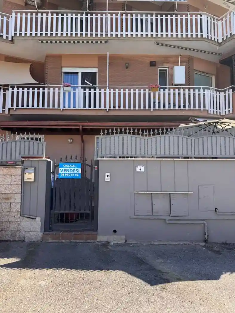 Villa in vendita a Nettuno