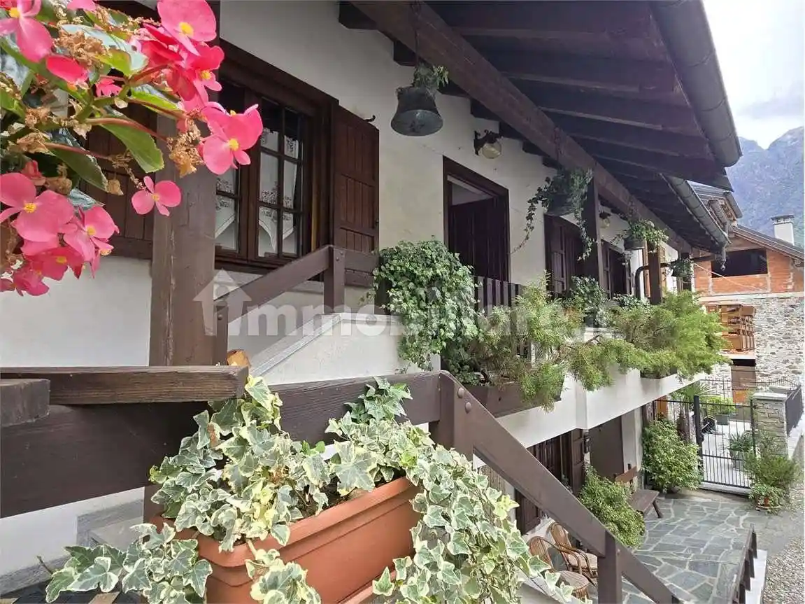 Casa indipendente in vendita a Ornavasso