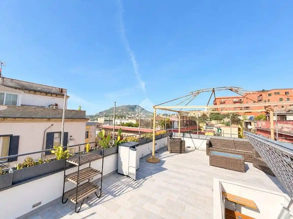 Appartamento in vendita a Pozzuoli