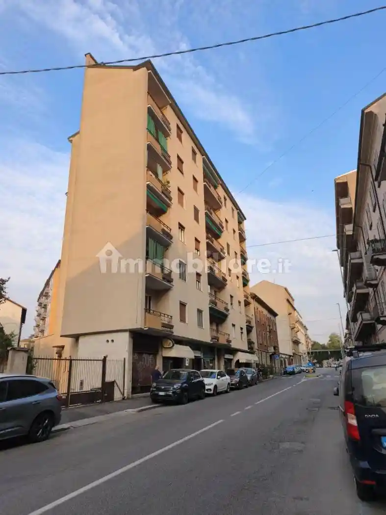 Appartamento in affitto a Pavia