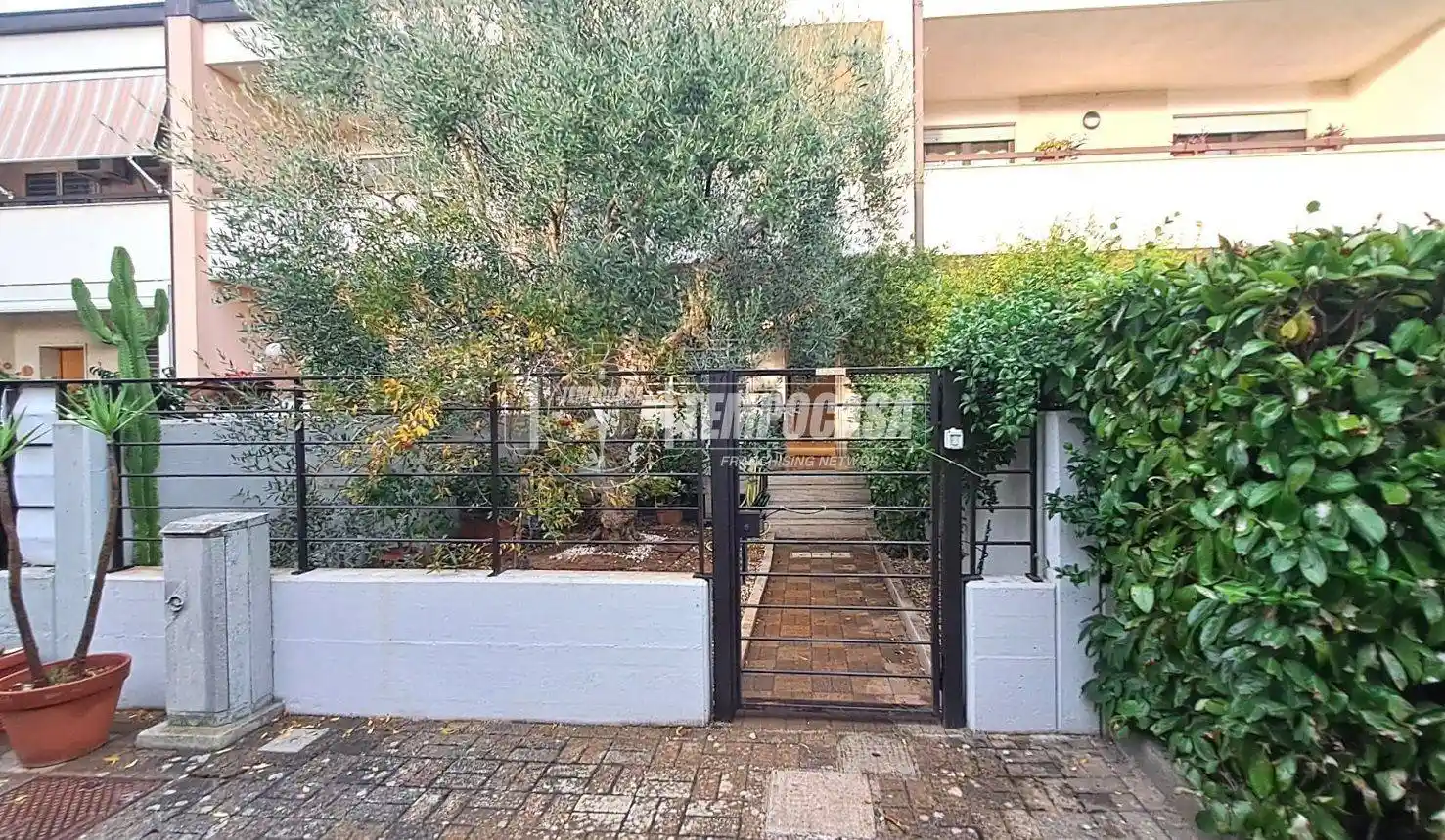 Casa indipendente in vendita a Adelfia