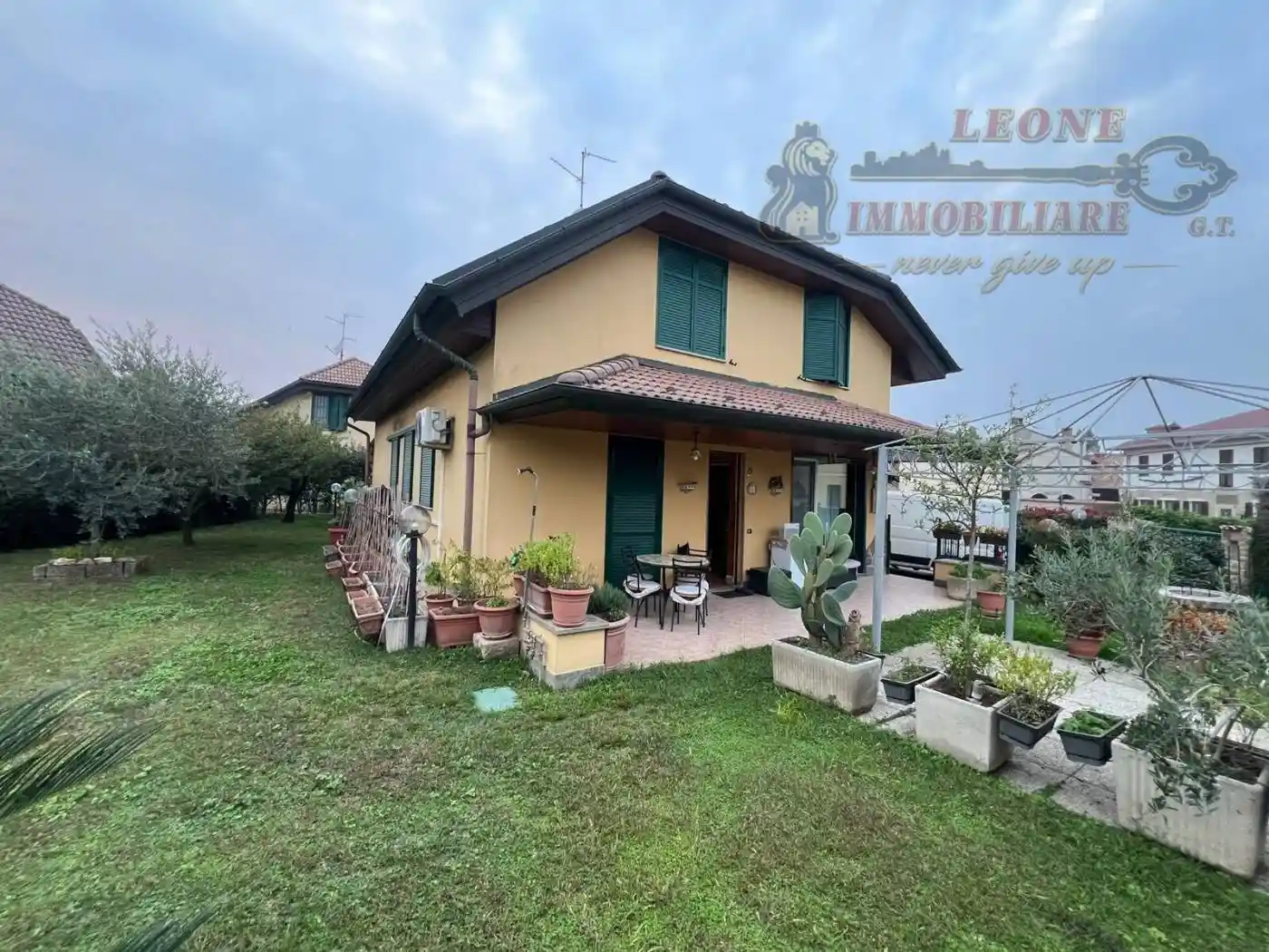 Villa in vendita a Certosa di Pavia