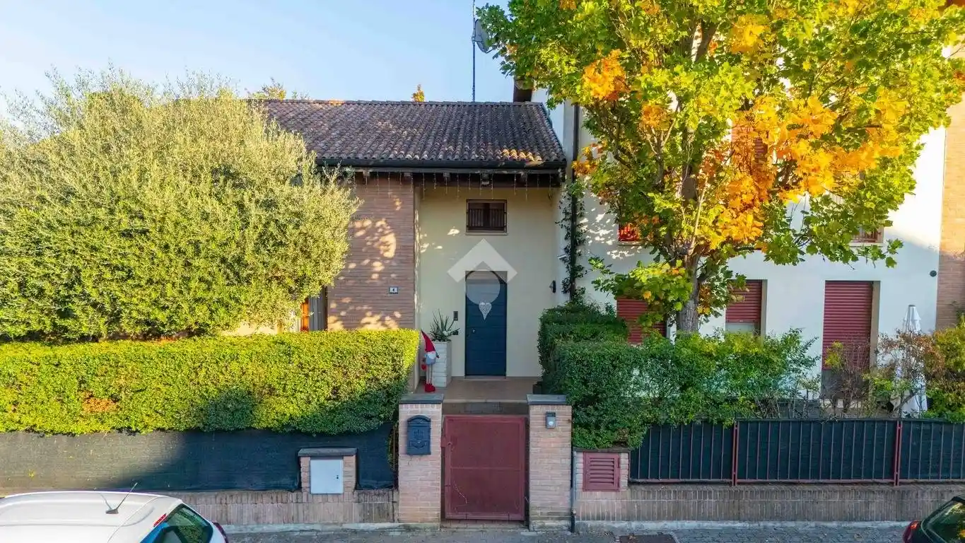 Villetta a schiera in vendita a Cavriago