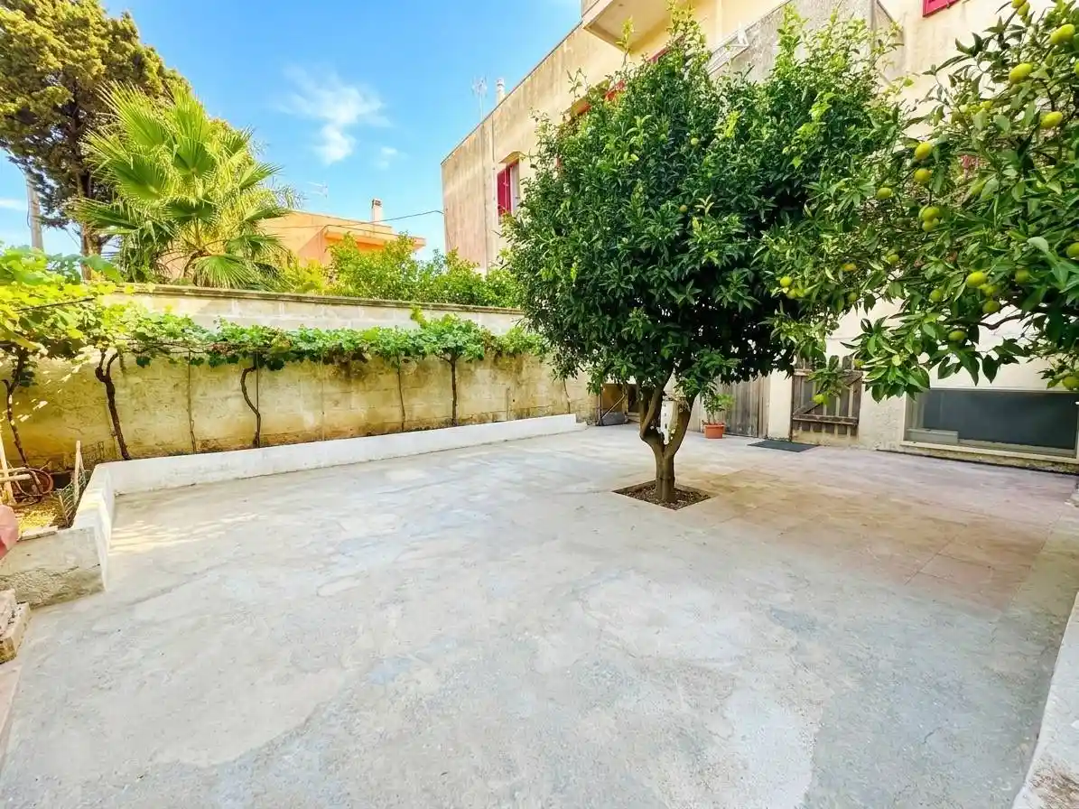 Casa indipendente in vendita a Alezio