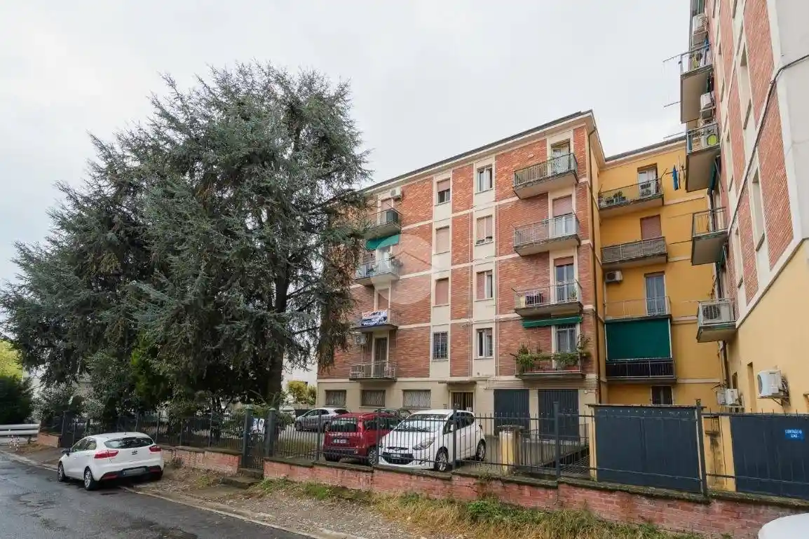 Appartamento in vendita a Bologna
