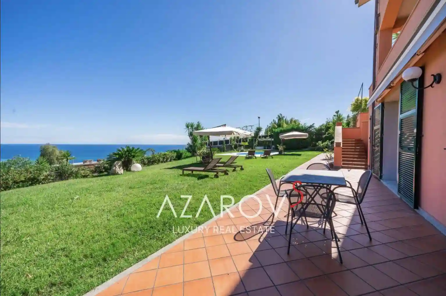 Villa - foto 2