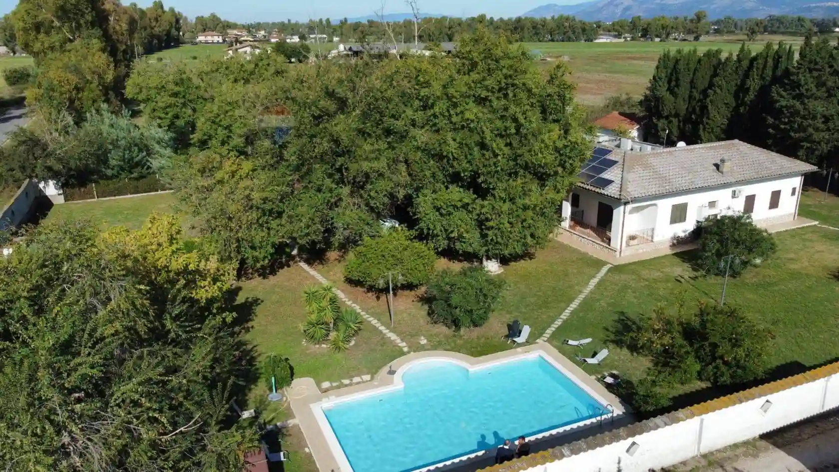Villa - foto 2
