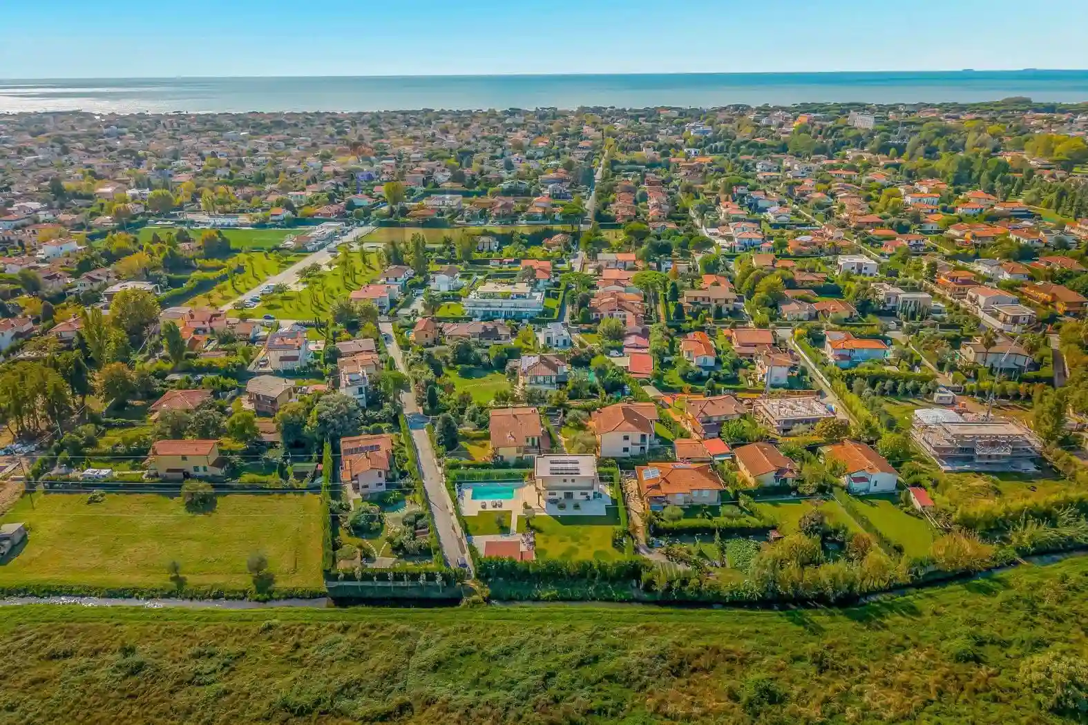 Villa - foto 2