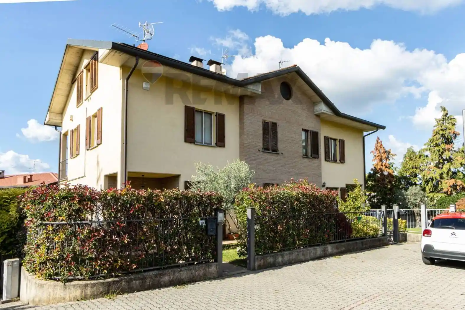 Villa in vendita a Renate