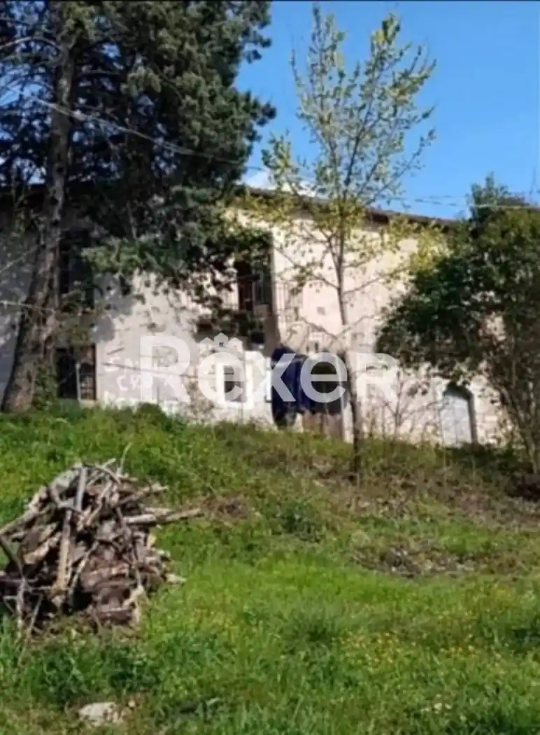 Casa indipendente in vendita a Fontana Liri