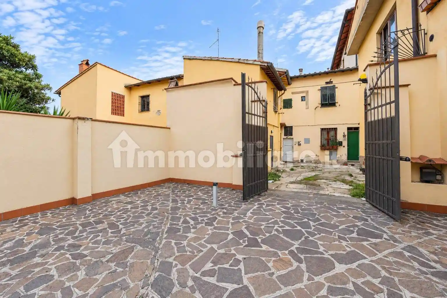 Appartamento in vendita a Campi Bisenzio