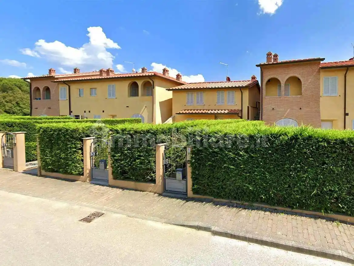 Appartamento in vendita a Castelnuovo Berardenga
